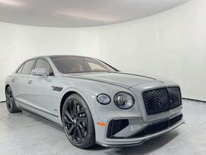 New 2025 Bentley Flying Spur Plug-In Hybrid