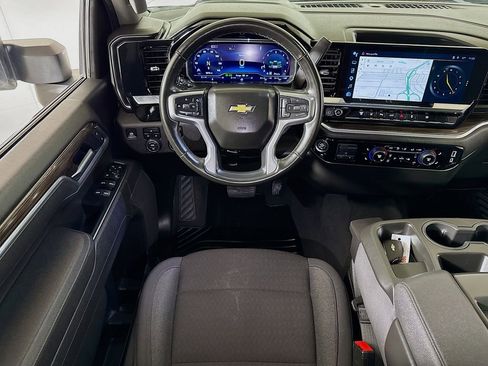 Used 2025 Chevrolet Silverado 2500 LT w/ Safety Package AWD/4WD image 20