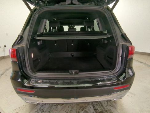 Used 2022 Mercedes-Benz GLB 250 4MATIC image 29