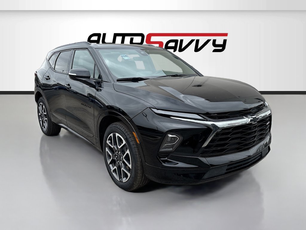 Used 2025 Chevrolet Blazer RS w/ Driver Confidence II Package AWD/4WD image 1