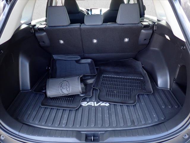 Certified 2025 Toyota RAV4 LE AWD/4WD image 8