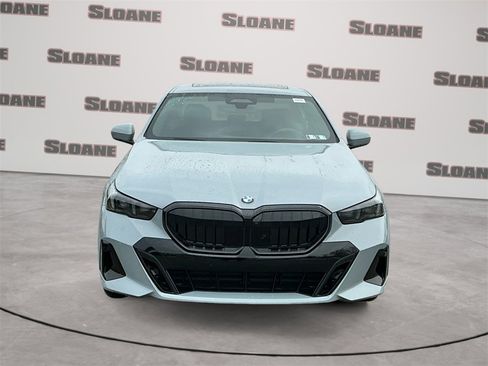 New 2026 BMW 530i xDrive w/ M Sport Package image 8