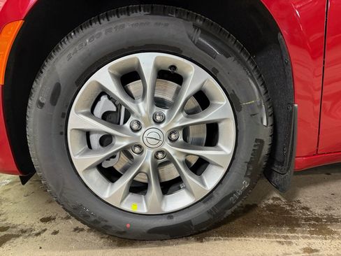 New 2026 Chrysler Pacifica Select image 23