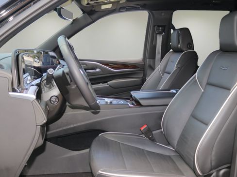 Certified 2023 Cadillac Escalade Premium Luxury w/ LPO, Radiant Package AWD/4WD image 11