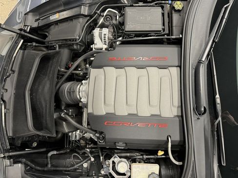 Used 2014 Chevrolet Corvette STINGRAY 2LT w/ 2LT Preferred Equipment Group image 38