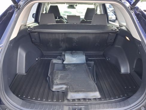 Used 2020 Toyota RAV4 XLE w/ Convenience Package AWD/4WD image 23