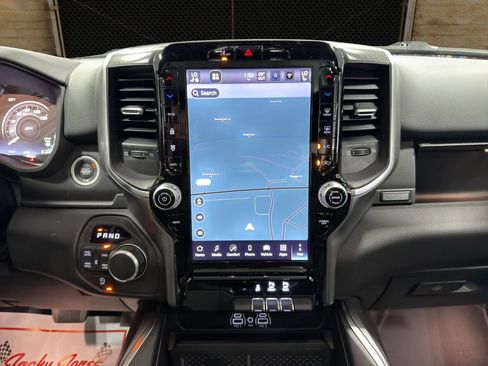 New 2026 RAM 1500 Big Horn AWD/4WD image 31