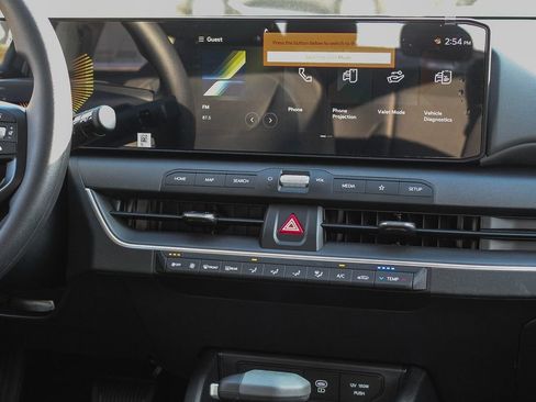 Certified 2025 Kia K4 LXS image 4