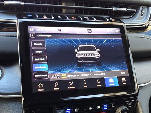 Used 2023 Jeep Grand Cherokee 4WD 4xe w/ Luxury Tech Group II image 31