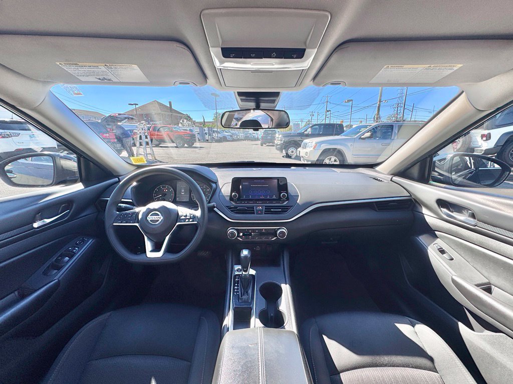 Used 2021 Nissan Altima 2.5 S FWD image 11