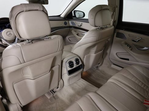 Used 2020 Mercedes-Benz S 560 4MATIC Sedan image 51