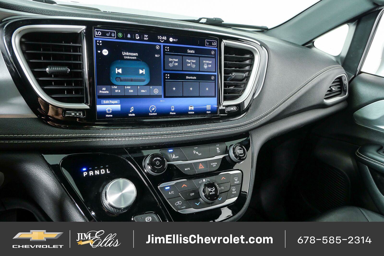Used 2022 Chrysler Pacifica Touring-L w/ S Appearance Package FWD image 13