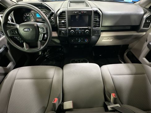 Used 2019 Ford F150 XLT image 32