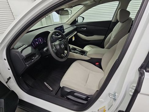 New 2026 Honda Accord LX image 10