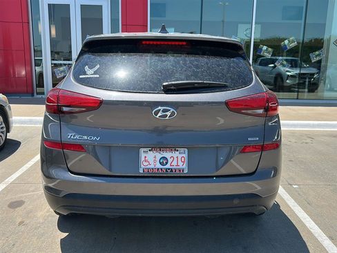 Used 2021 Hyundai Tucson SE AWD/4WD image 3