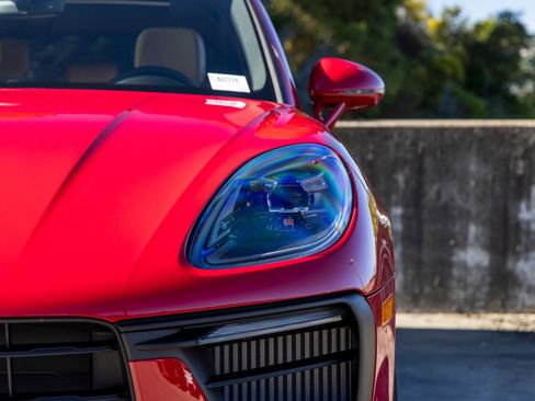New 2026 Porsche Macan S AWD/4WD image 17