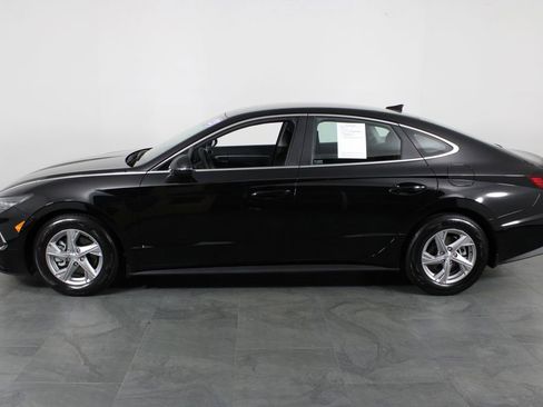 Certified 2023 Hyundai Sonata SE w/ Preferred Accessory Package image 12