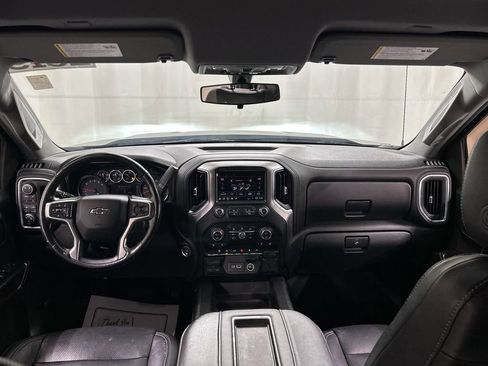 Used 2019 Chevrolet Silverado 1500 LT Trail Boss image 18