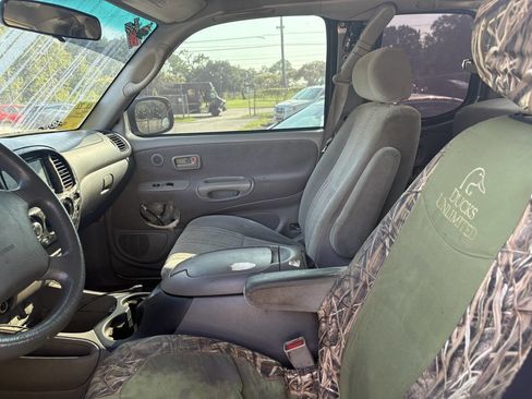 Used 2004 Toyota Tundra SR5 image 11