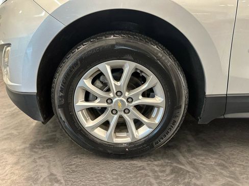 Used 2021 Chevrolet Equinox LT FWD image 9