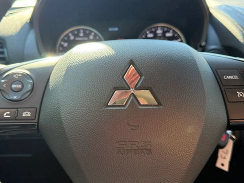 Used 2023 Mitsubishi Eclipse Cross LE AWD/4WD image 18