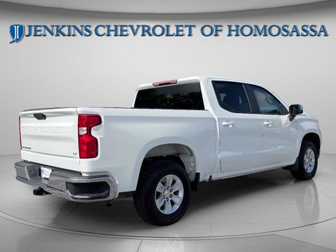 Used 2025 Chevrolet Silverado 1500 LT RWD image 4