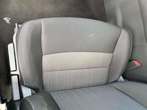 Used 2025 Nissan Sentra SV FWD image 9