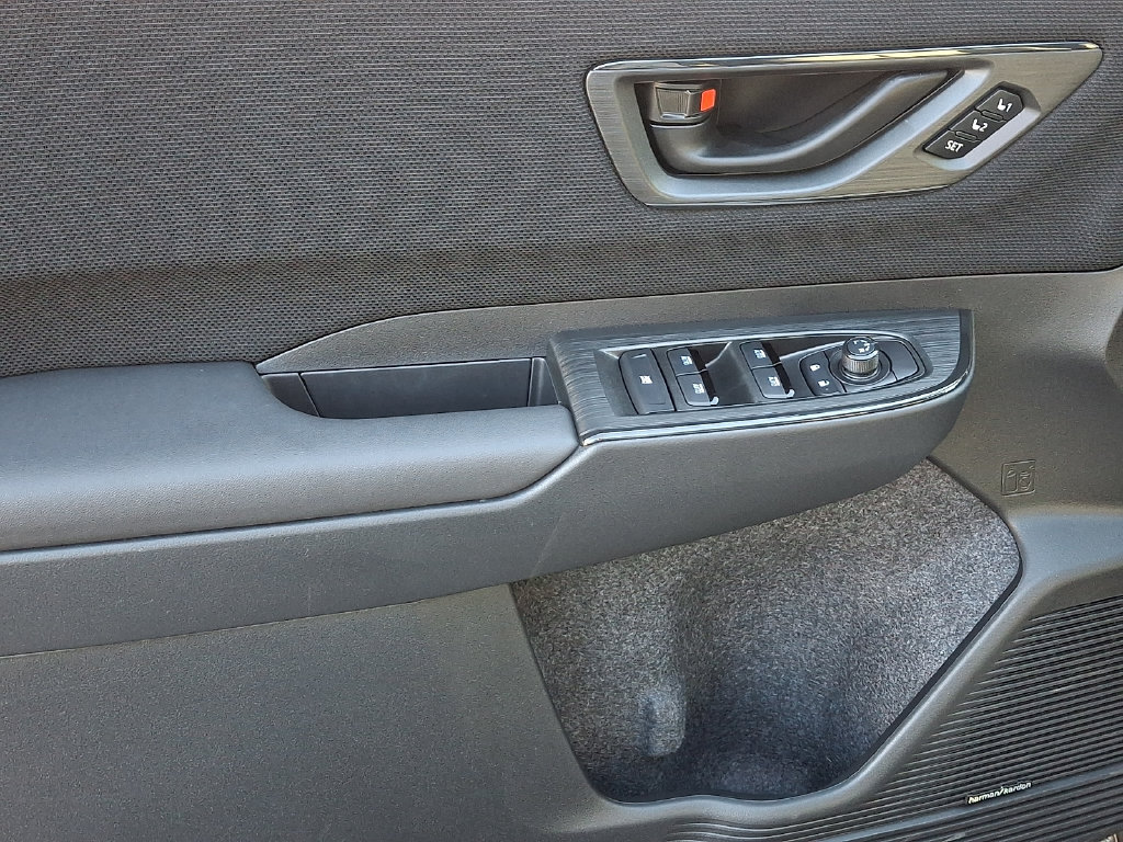 Used 2026 Subaru Outback Limited AWD/4WD image 12