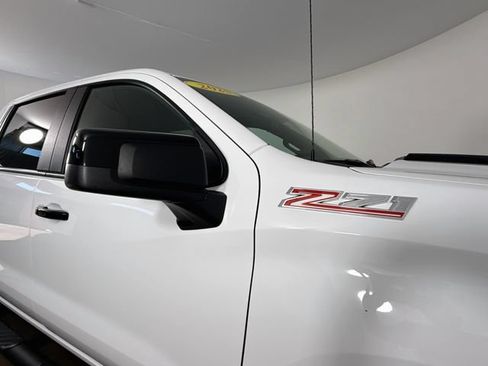 Used 2025 Chevrolet Silverado 1500 LT Trail Boss w/ Protection Package AWD/4WD image 42