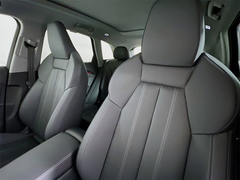 New 2025 Audi Q5 Premium Plus image 10