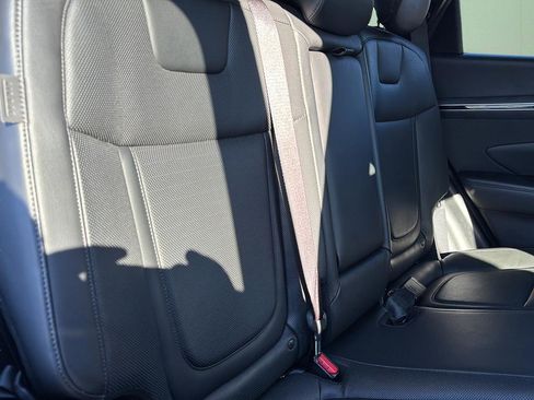 Certified 2024 Hyundai Tucson Limited image 42