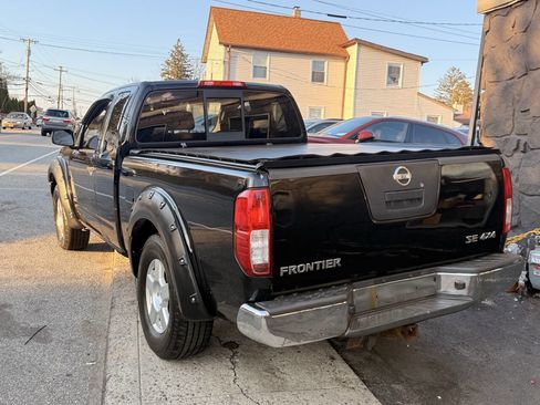 Used 2007 Nissan Frontier SE w/ Power Pkg image 7