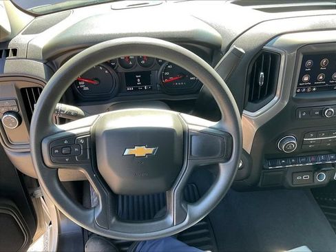 New 2026 Chevrolet Silverado 1500 Custom RWD image 9