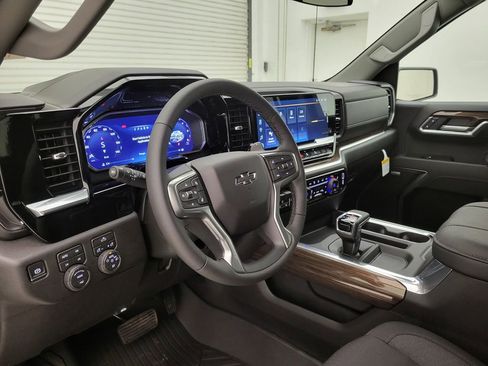 New 2026 Chevrolet Silverado 1500 RST image 32