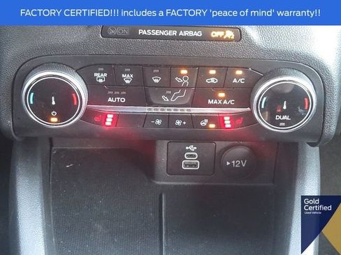 Used 2025 Ford Escape ST-Line Select AWD/4WD image 35