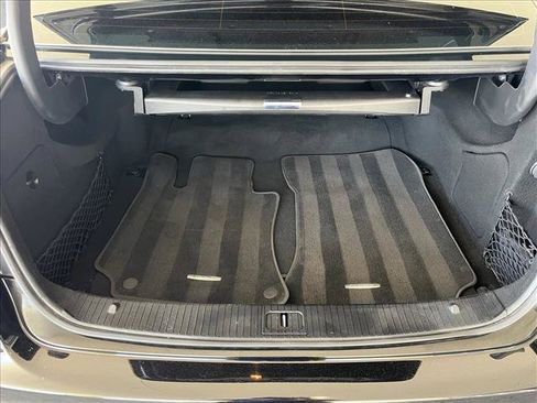 Used 2014 Mercedes-Benz E 350 Sedan image 23