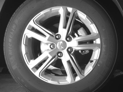 Used 2024 GMC Terrain SLE FWD image 18