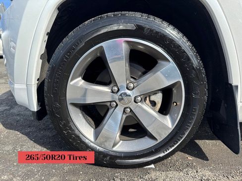 Used 2016 Jeep Grand Cherokee Overland image 37