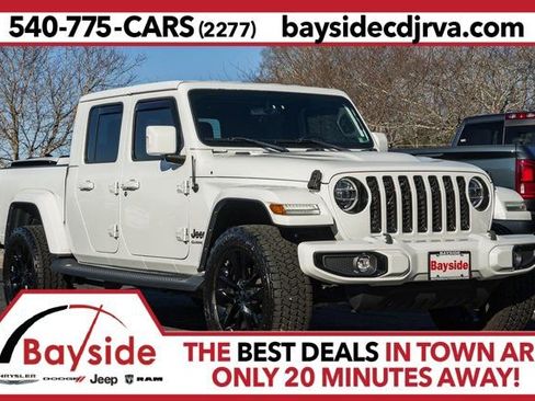 Used 2022 Jeep Gladiator Overland image 1