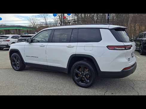 Certified 2023 Jeep Grand Cherokee L Laredo image 6