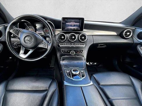 Used 2018 Mercedes-Benz C 300 4MATIC Sedan image 16