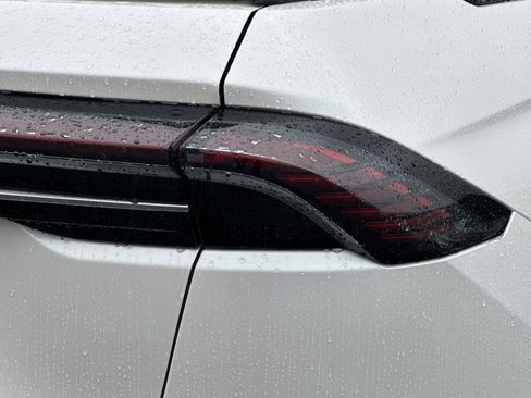 New 2026 Lincoln Nautilus Reserve image 25