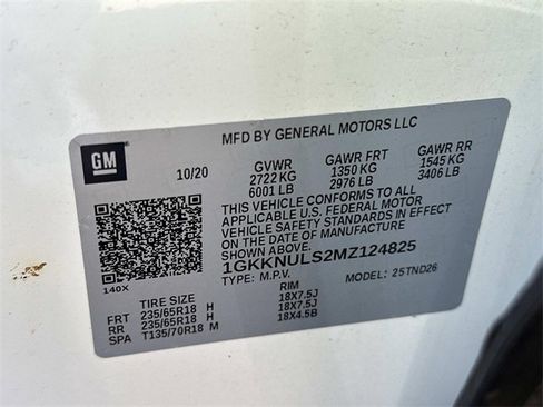 Used 2021 GMC Acadia SLT w/ Premium Package image 30