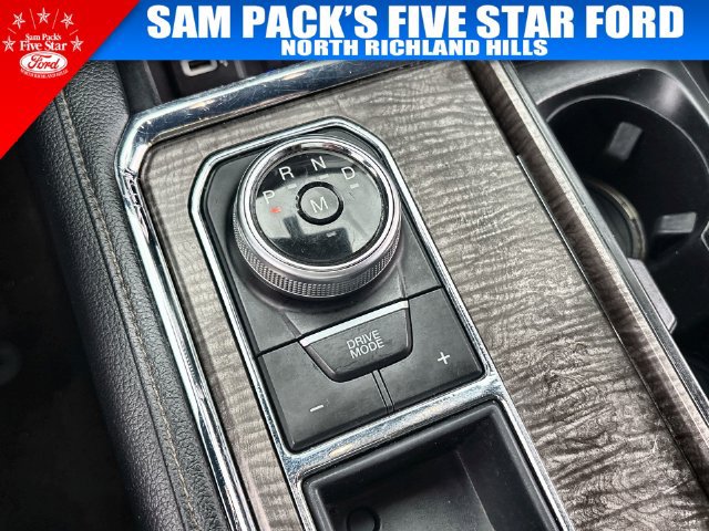 Used 2019 Ford Expedition Limited w/ Equipment Group 301A RWD image 29