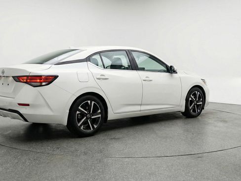 Used 2025 Nissan Sentra SV FWD image 7
