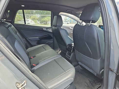 Certified 2023 Volkswagen ID.4 S RWD image 14