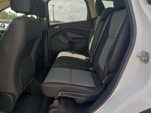 Used 2017 Ford Escape SE AWD/4WD image 12