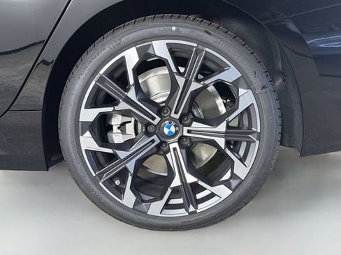 New 2026 BMW 330i xDrive Sedan w/ Premium Package AWD/4WD image 32