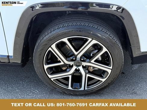Used 2025 Jeep Compass Limited w/ Elite Group AWD/4WD image 12