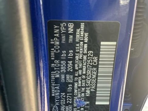 Certified 2024 Hyundai Elantra SEL w/ Convenience Package FWD image 32